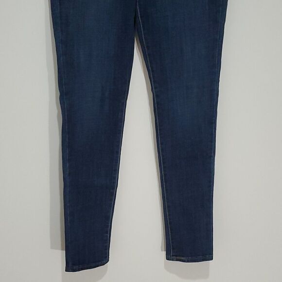 LEVI'S 721 dark wash 26x29 high rise skinny jeans - Picture 2 of 8